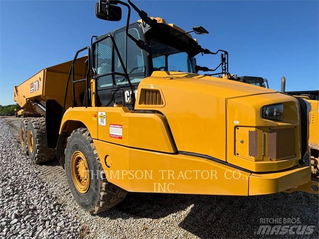 CAT 730 Kĺbové nákladné autá