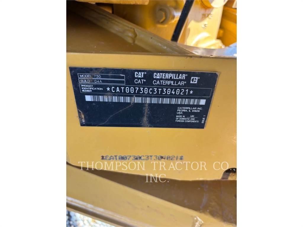 CAT 730 Kĺbové nákladné autá