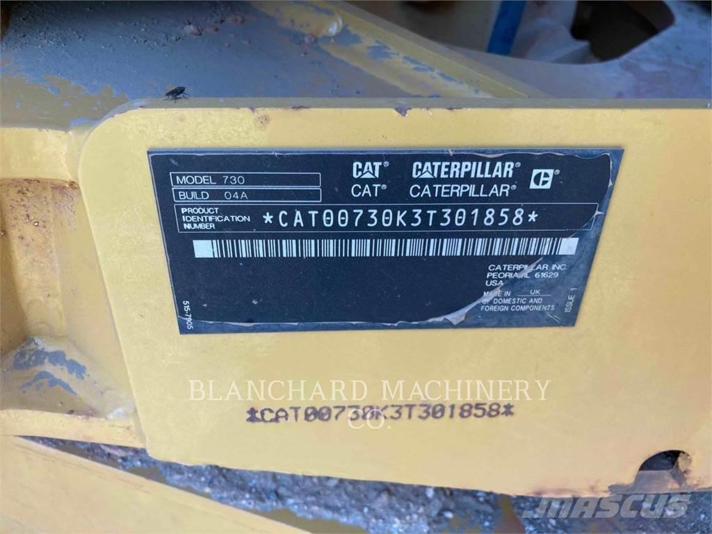 CAT 730 Kĺbové nákladné autá