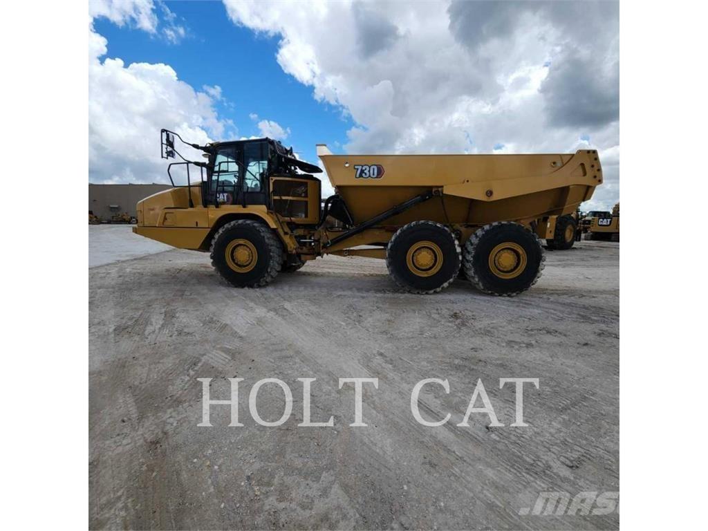 CAT 730 Kĺbové nákladné autá