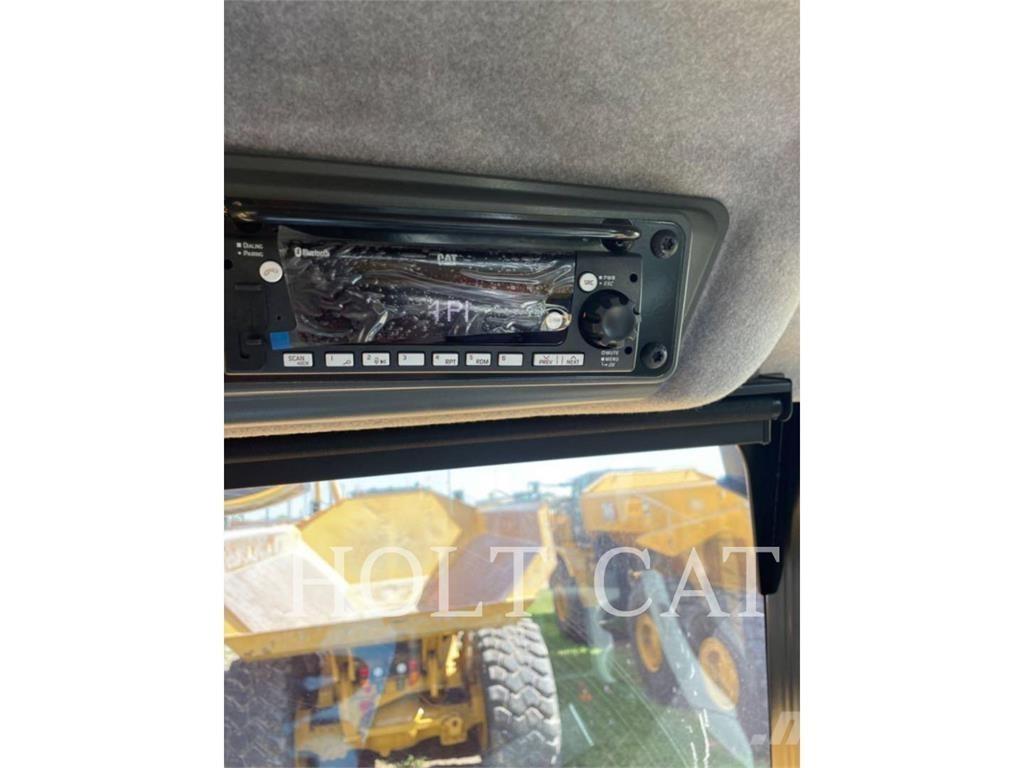 CAT 730 Kĺbové nákladné autá
