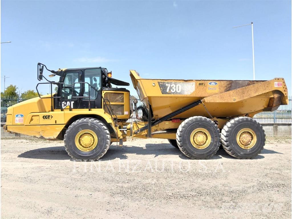 CAT 730 Kĺbové nákladné autá