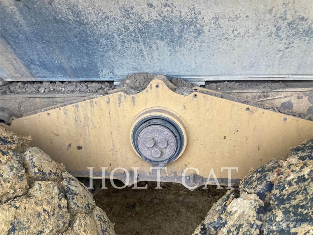CAT 730-04 Kĺbové nákladné autá