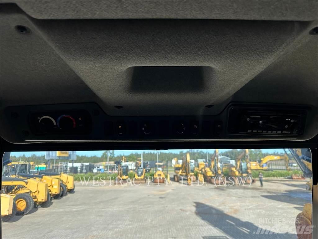 CAT 730-04LRC Kĺbové nákladné autá
