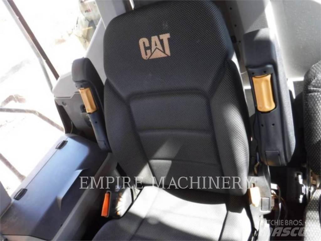 CAT 730 TG Kĺbové nákladné autá
