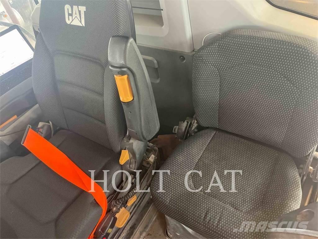 CAT 73004 Kĺbové nákladné autá