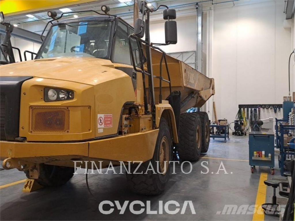 CAT 730C Kĺbové nákladné autá