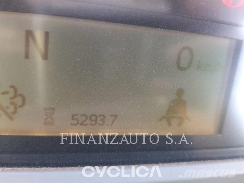 CAT 730C Kĺbové nákladné autá