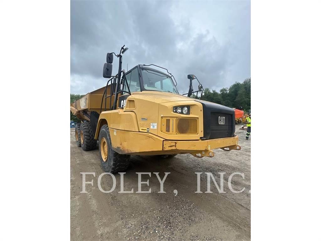 CAT 730C2 Kĺbové nákladné autá