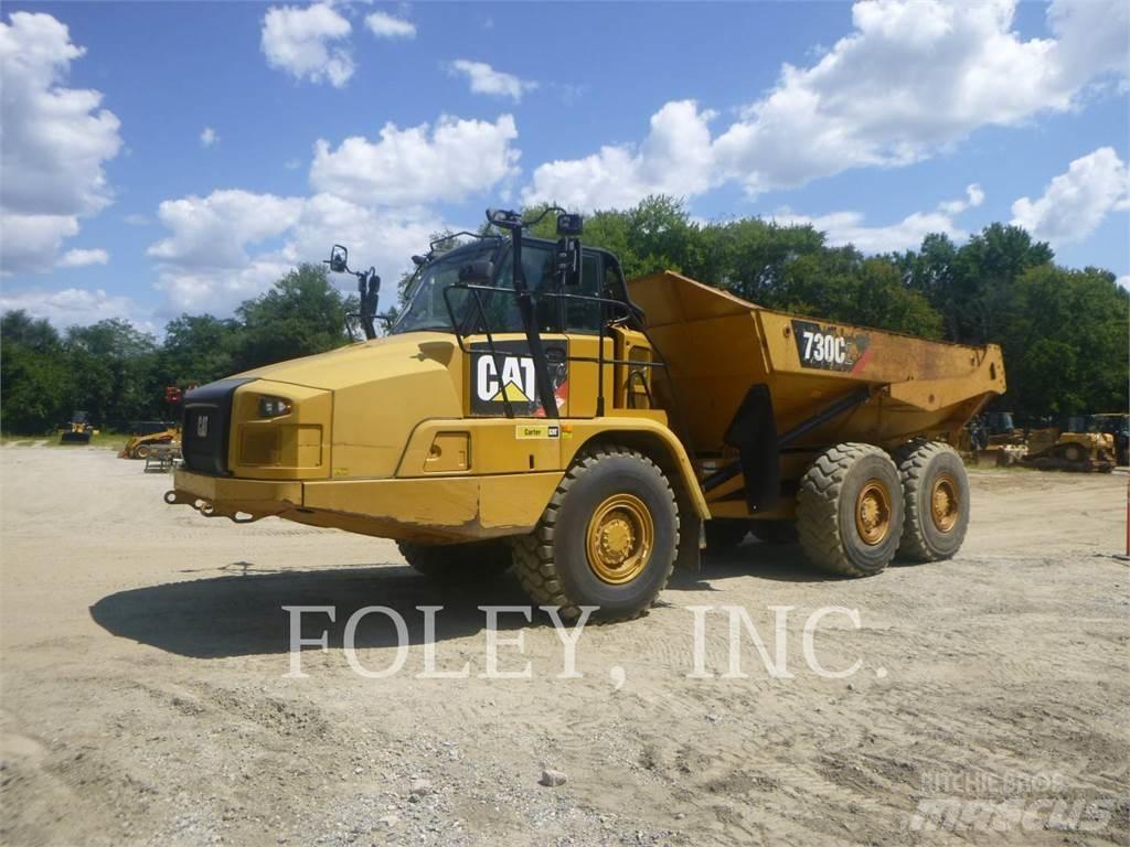CAT 730C2 Kĺbové nákladné autá