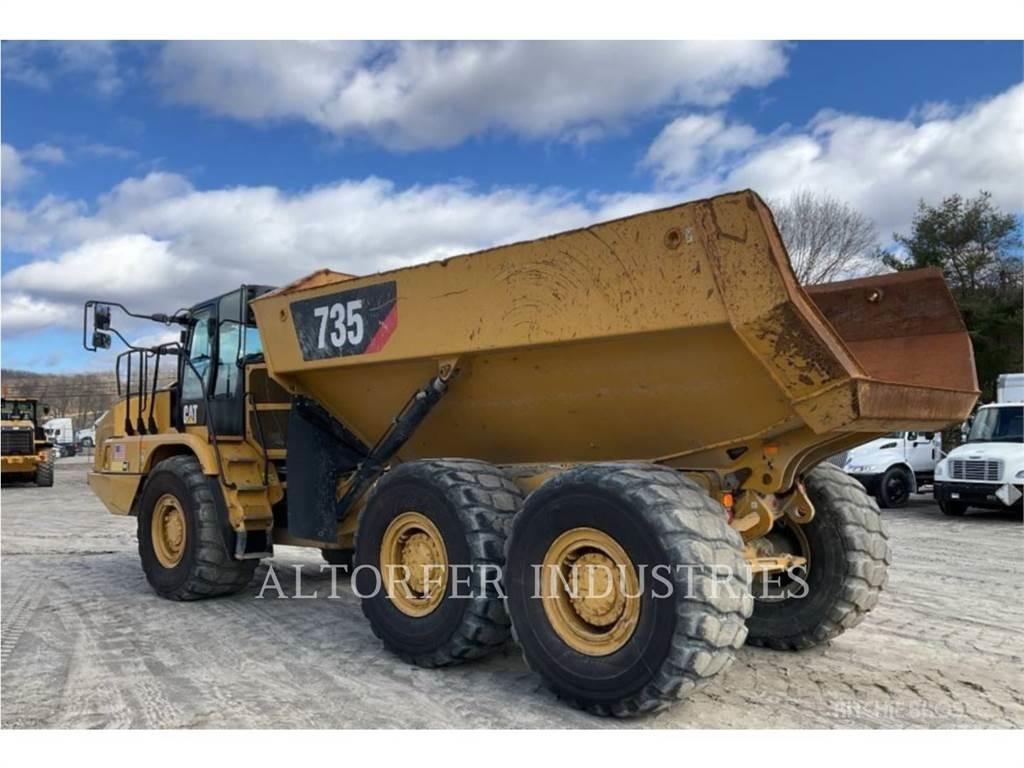 CAT 735 Kĺbové nákladné autá