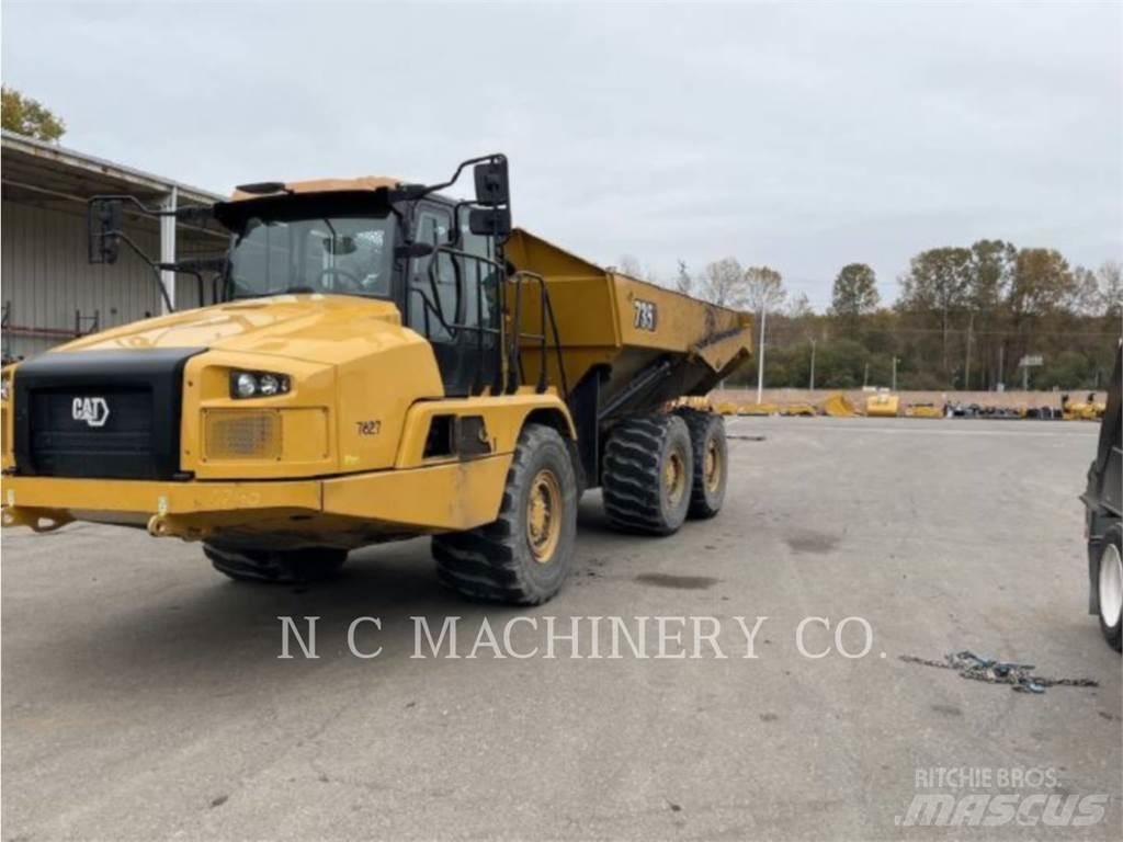 CAT 735 Kĺbové nákladné autá