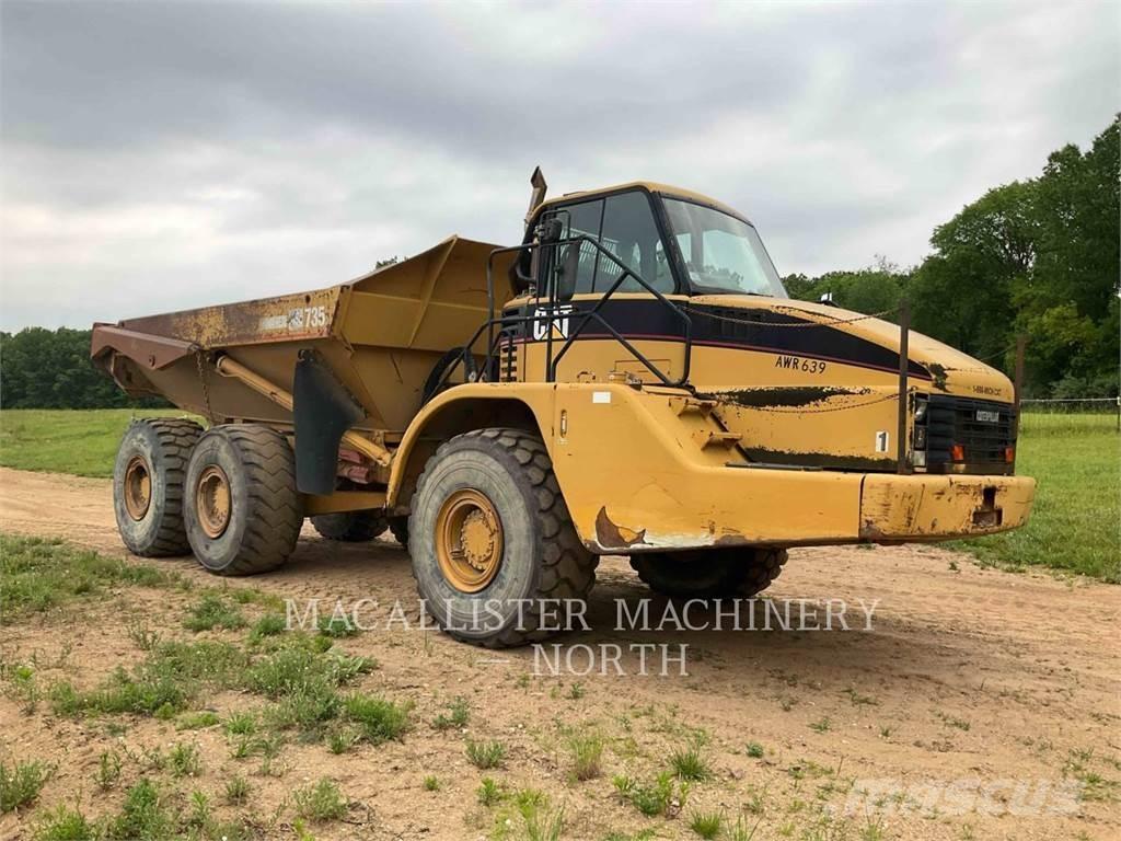CAT 735 (OLD) Kĺbové nákladné autá
