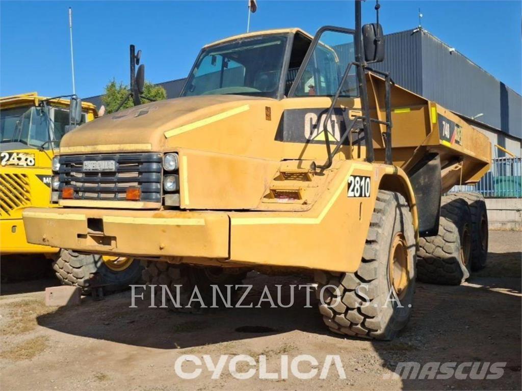 CAT 740 Kĺbové nákladné autá