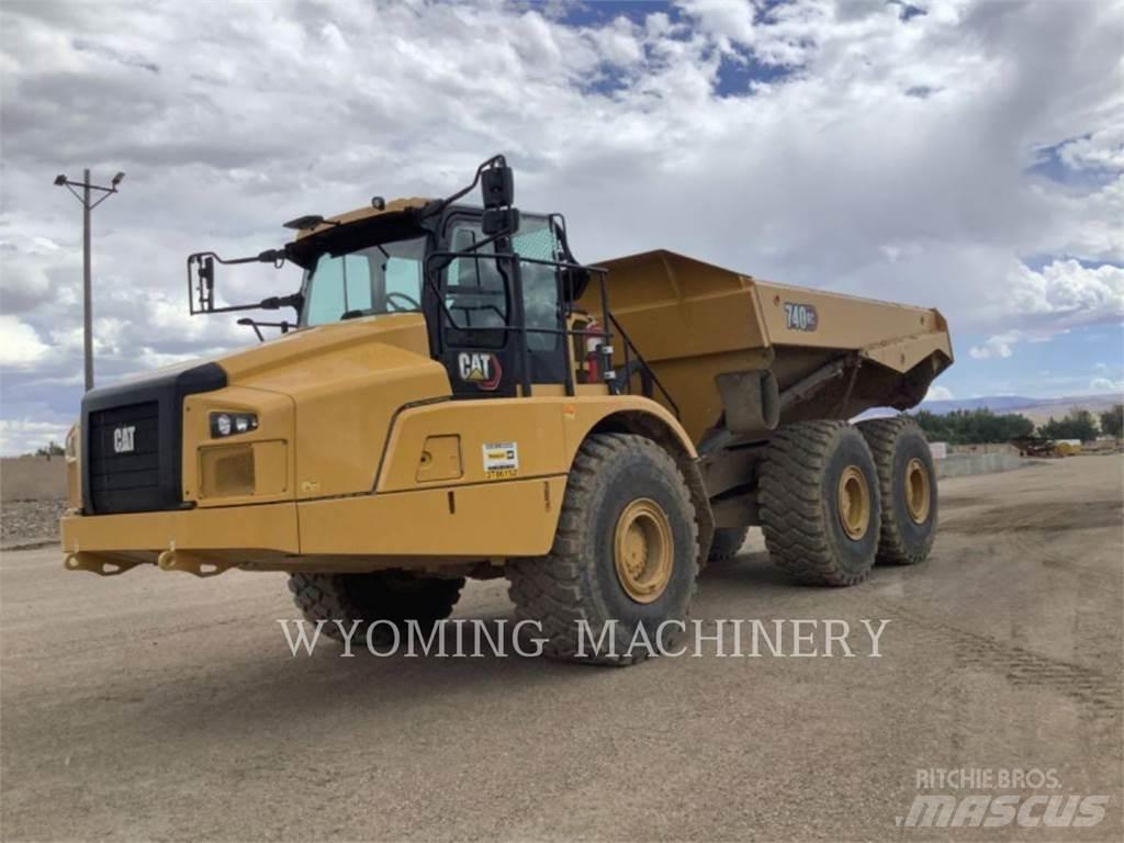 CAT 740 GC Kĺbové nákladné autá