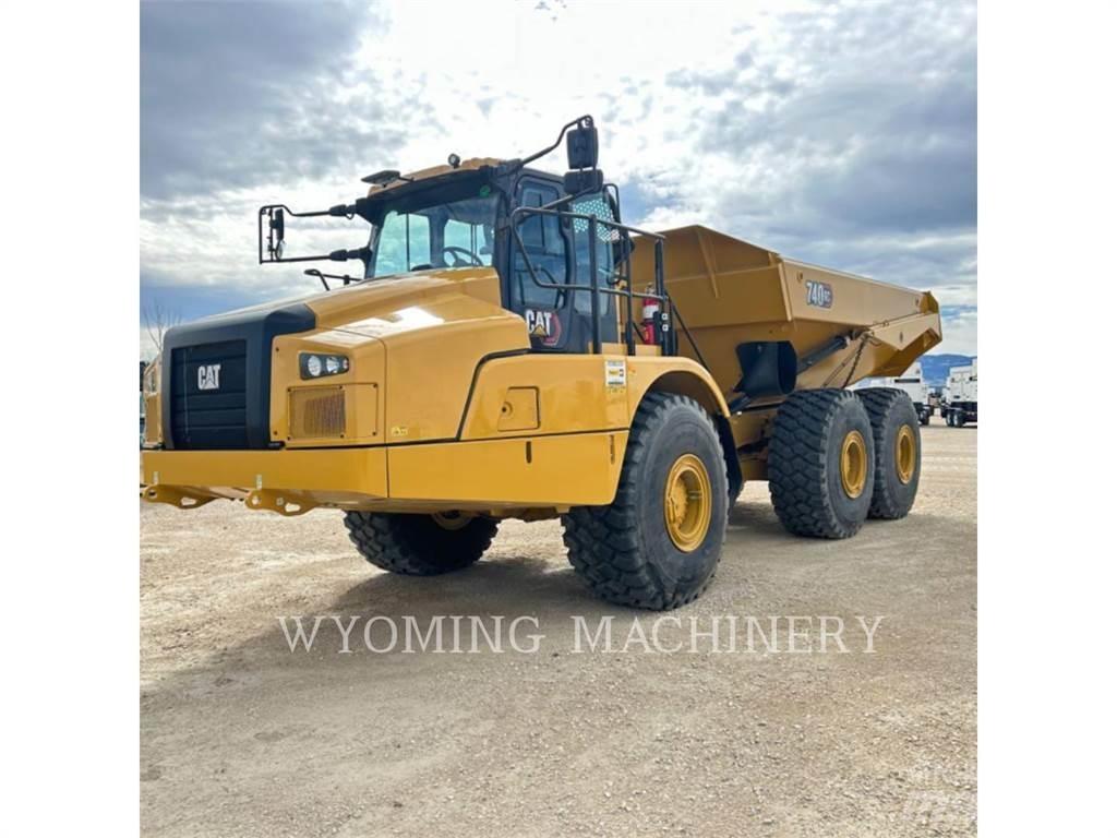 CAT 740 GC Kĺbové nákladné autá