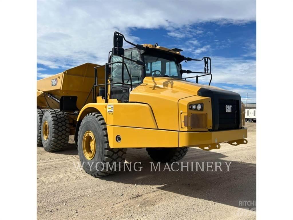 CAT 740 GC Kĺbové nákladné autá