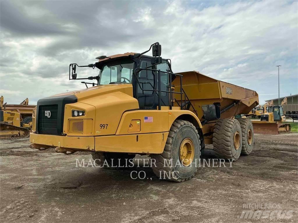 CAT 740 GC Kĺbové nákladné autá