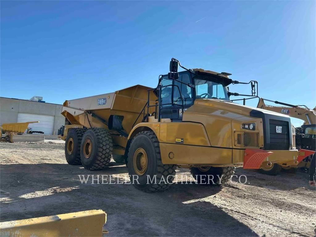 CAT 740 GC TG Kĺbové nákladné autá