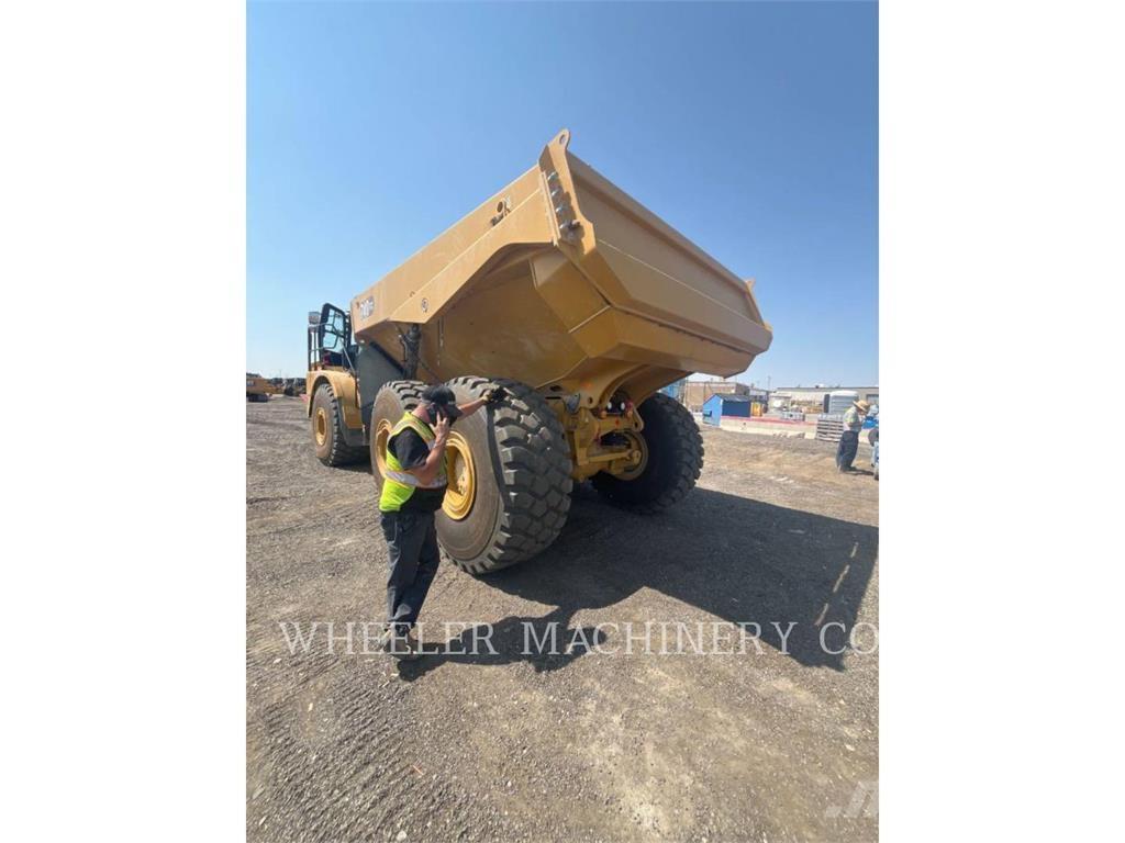 CAT 740 GC TG Kĺbové nákladné autá