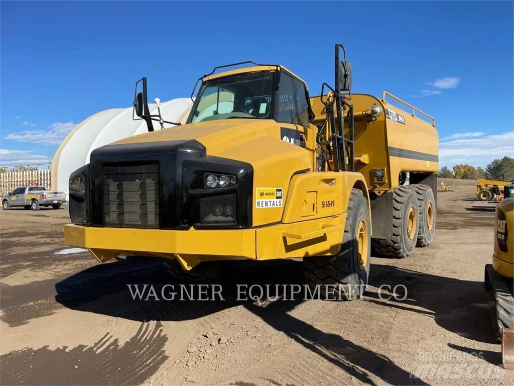 CAT 740B WT RB Cisterny na vodu