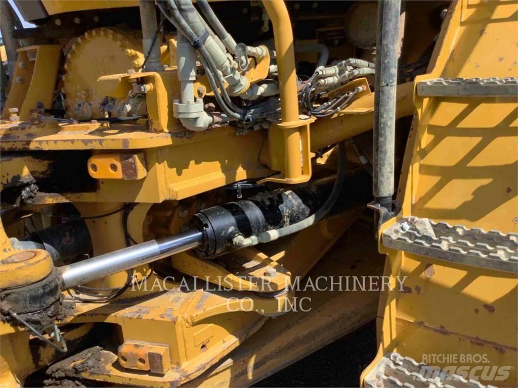 CAT 740GC Kĺbové nákladné autá