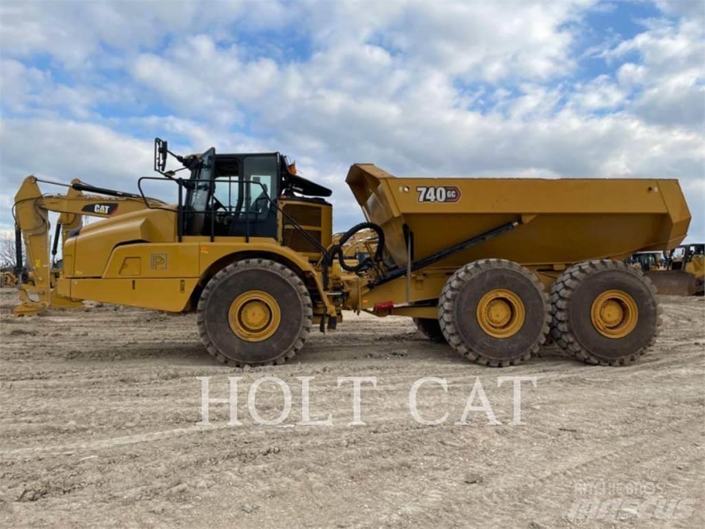 CAT 740GC Kĺbové nákladné autá