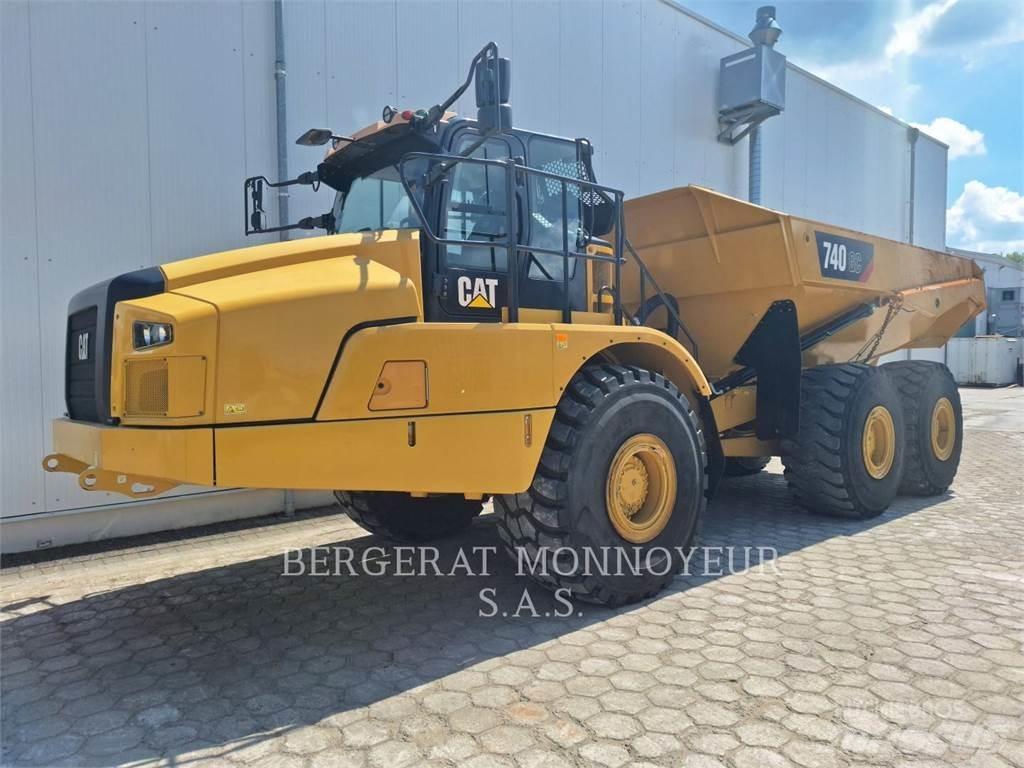 CAT 740GC Kĺbové nákladné autá