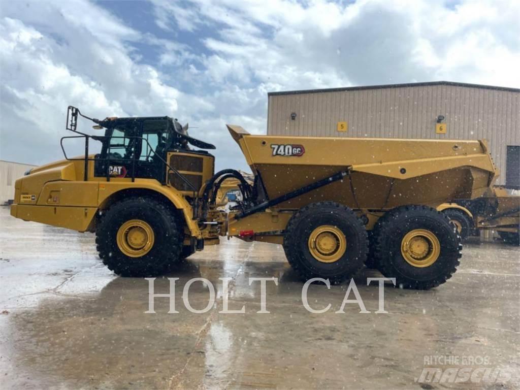 CAT 740GC Kĺbové nákladné autá