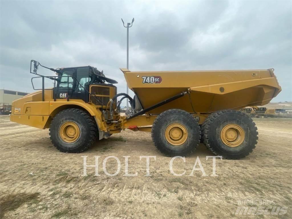 CAT 740GC Kĺbové nákladné autá