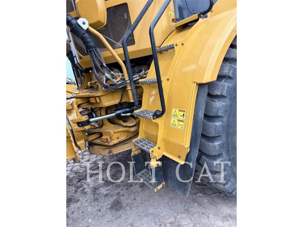 CAT 740GC Kolesové nakladače