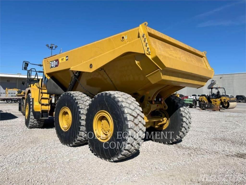 CAT 740GC-04 Kĺbové nákladné autá