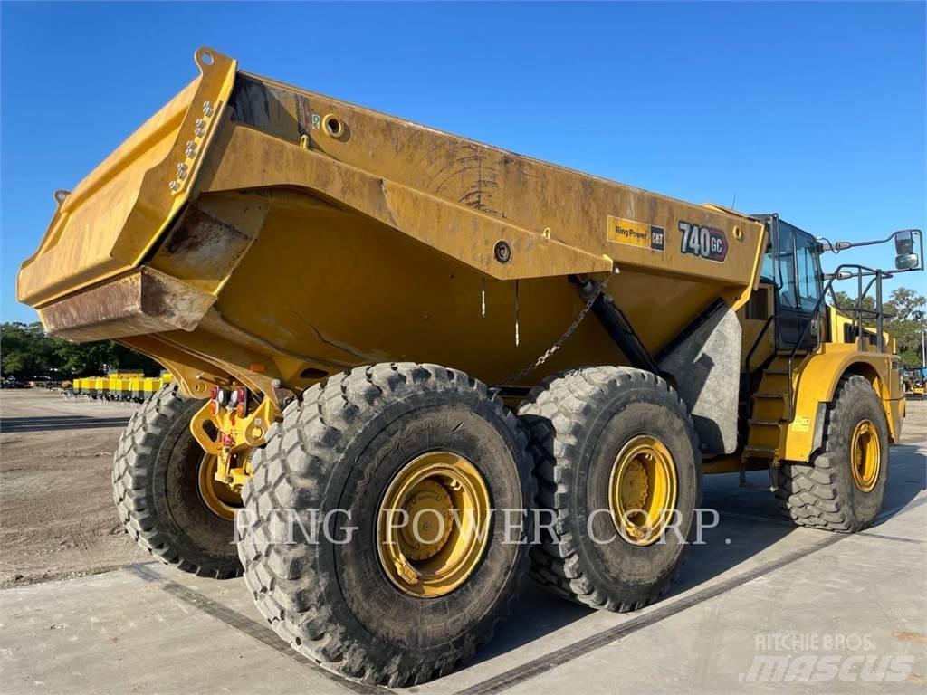 CAT 740GCTG Kĺbové nákladné autá