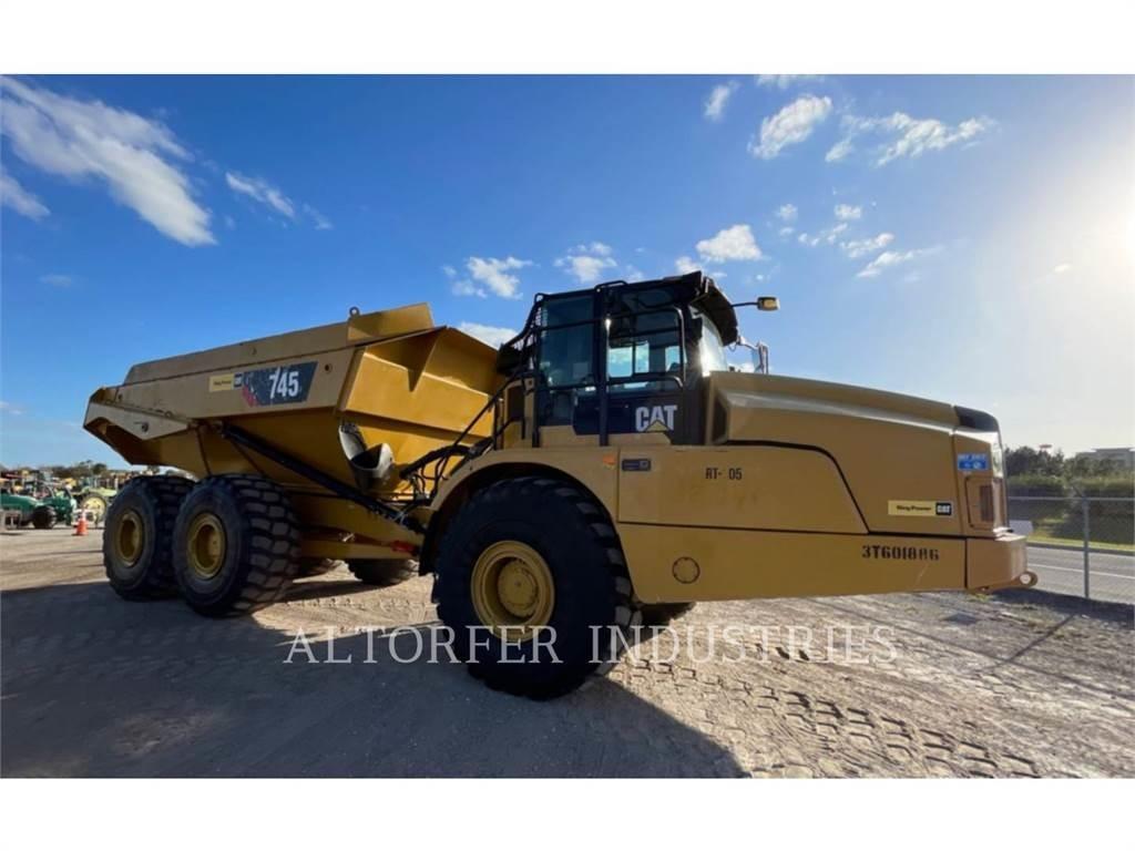 CAT 745 Kĺbové nákladné autá