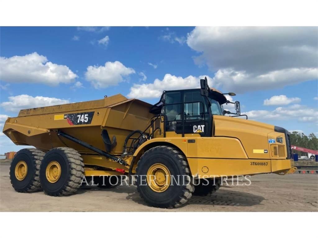 CAT 745 Kĺbové nákladné autá