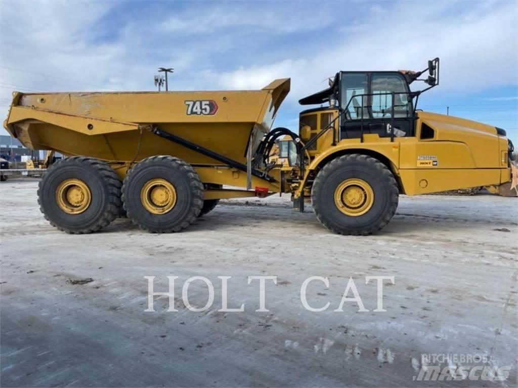 CAT 745 Kĺbové nákladné autá