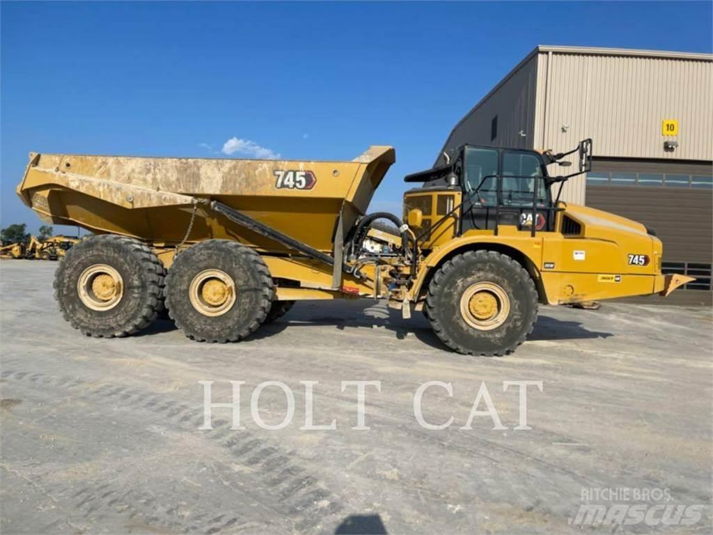 CAT 745 Kĺbové nákladné autá
