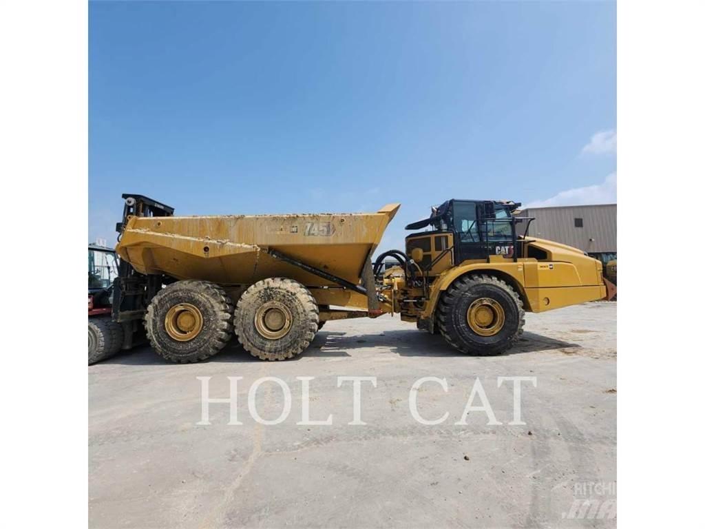 CAT 745 Kĺbové nákladné autá