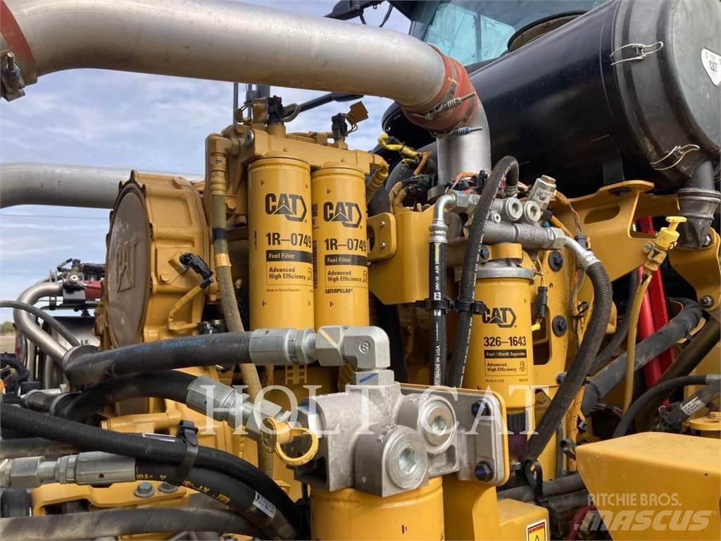 CAT 745 Kĺbové nákladné autá