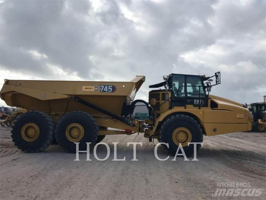 CAT 745 Kĺbové nákladné autá