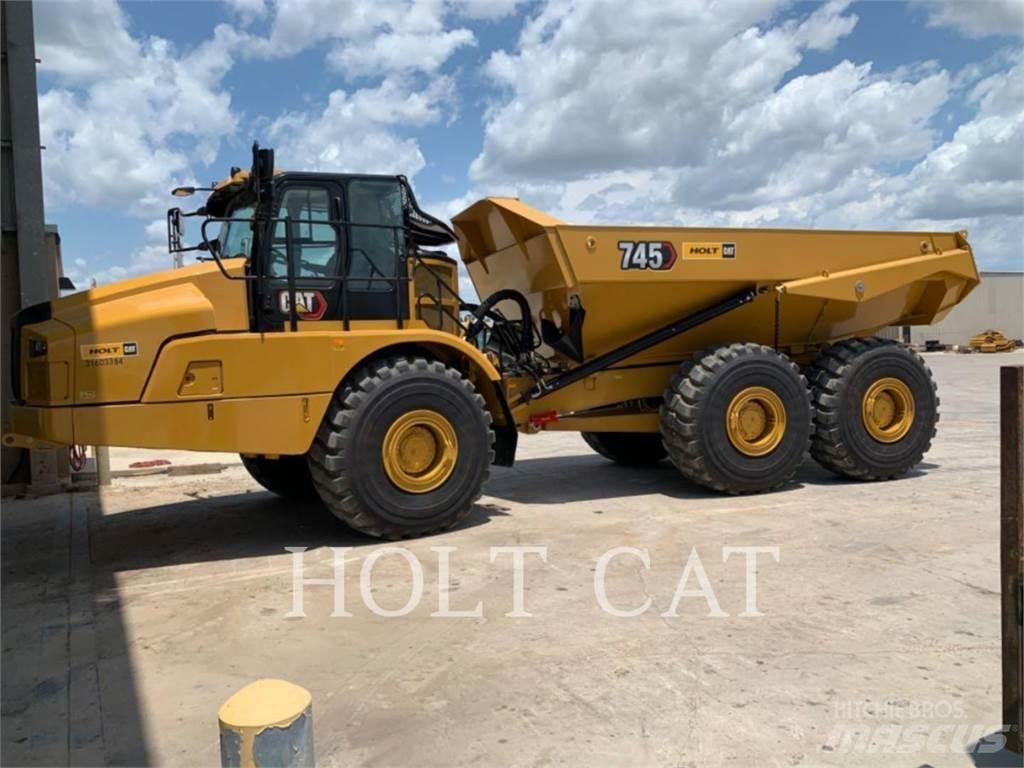 CAT 745 Kĺbové nákladné autá