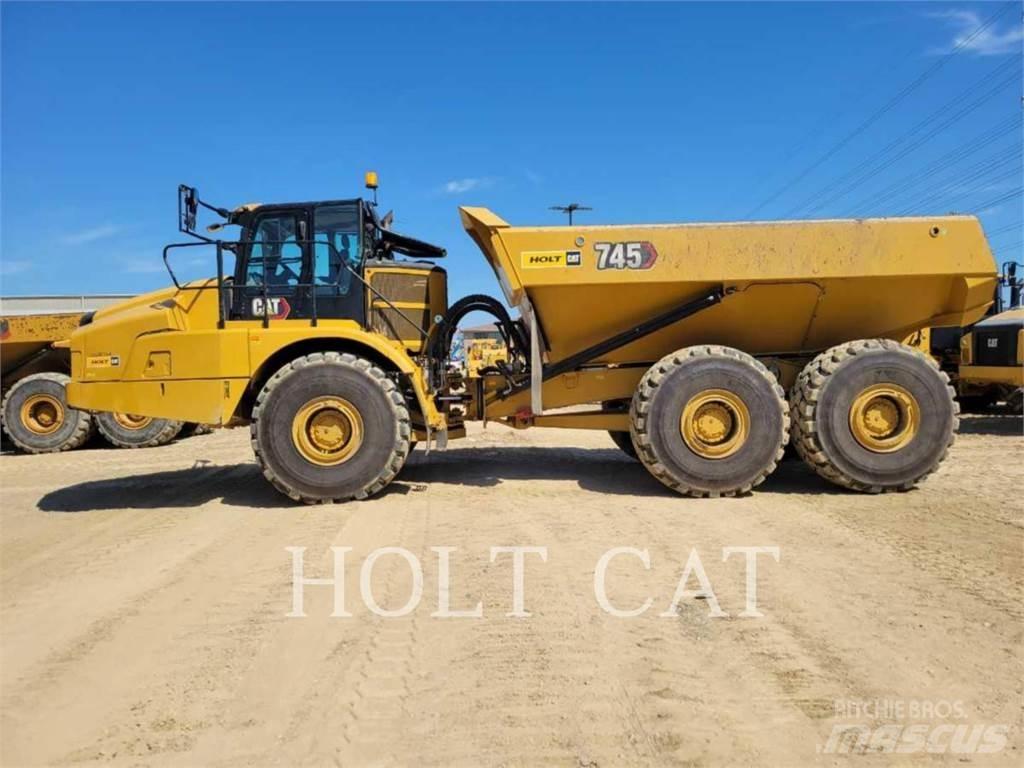 CAT 745 Kĺbové nákladné autá