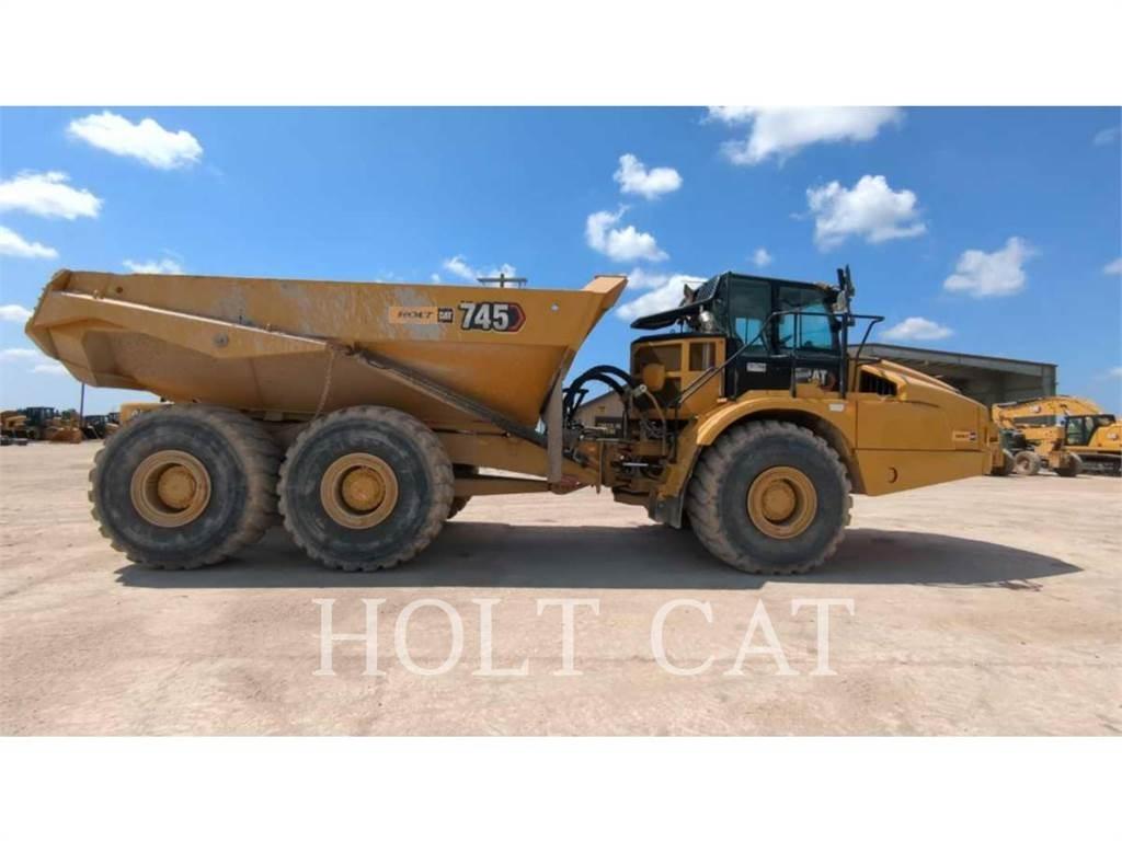 CAT 745 Kĺbové nákladné autá