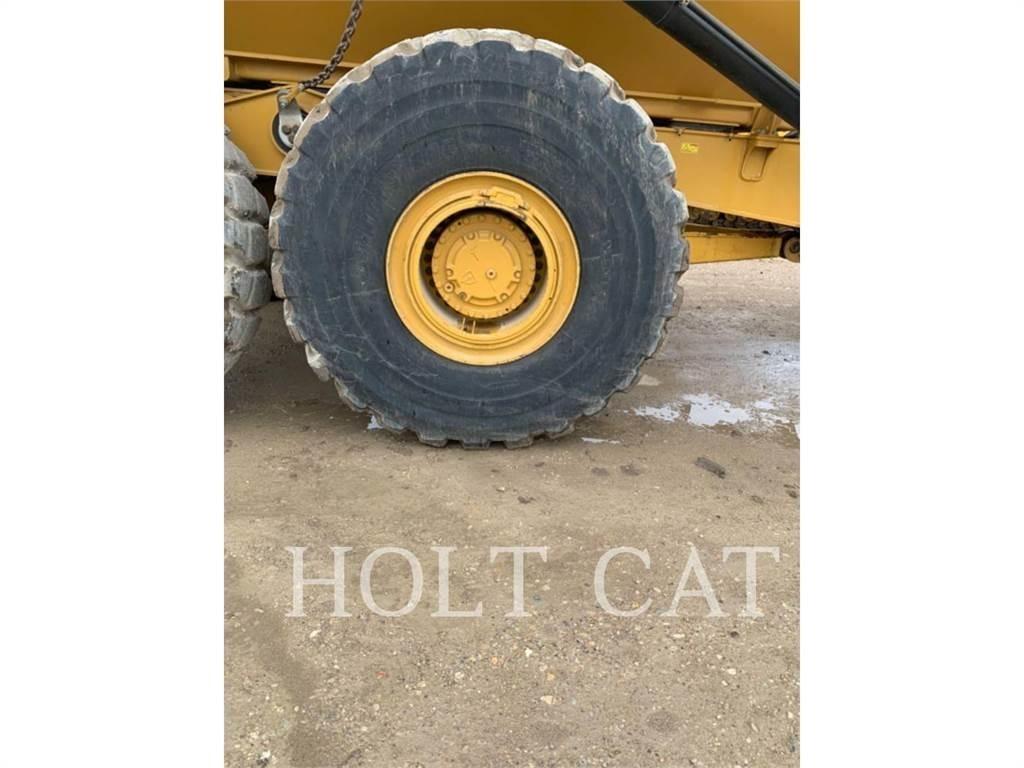 CAT 745 Kĺbové nákladné autá