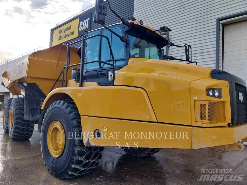 CAT 745 Kĺbové nákladné autá