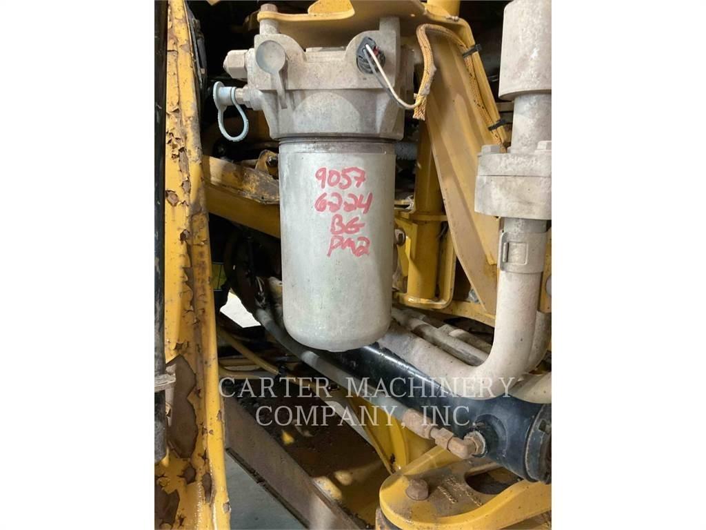 CAT 745 Kĺbové nákladné autá