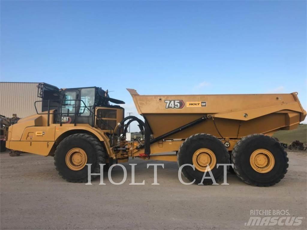 CAT 745 Kĺbové nákladné autá
