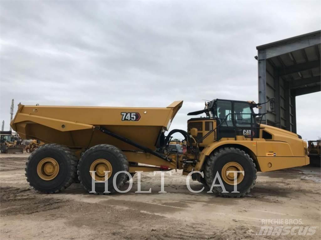 CAT 745 Kĺbové nákladné autá