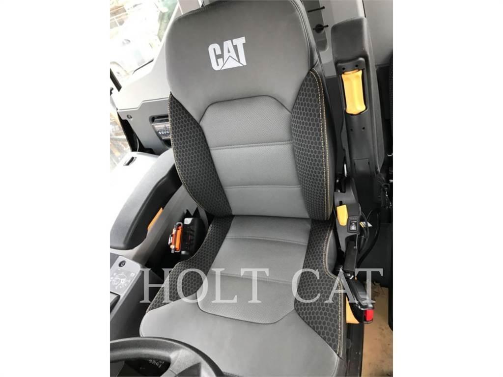 CAT 745 Kĺbové nákladné autá