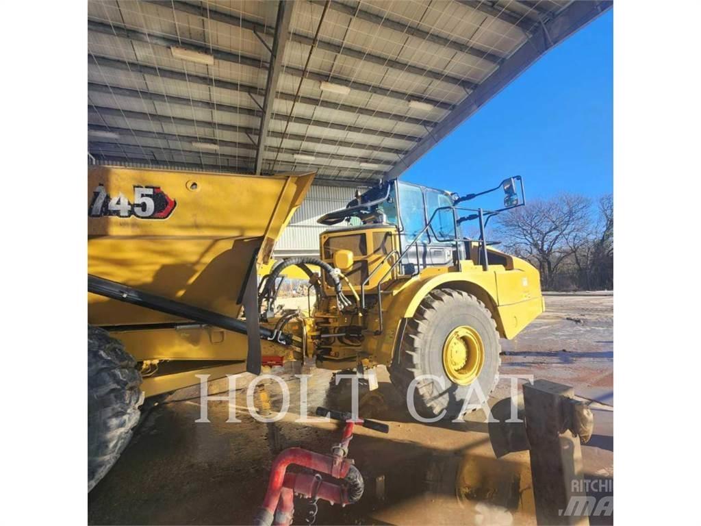 CAT 745 Kĺbové nákladné autá